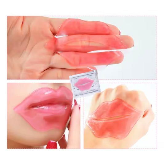 4PCS Crystal Collagen Lip Mask Lips 👄 Plumper Pink Lip Patches Moisture Nourishing Essence Korean Cosmetics Skin Care for Beauty/ WITH 2 FREE  Rainbow Color Body Scrub Bath Salt/Foot Soak Salt ONLY With Order